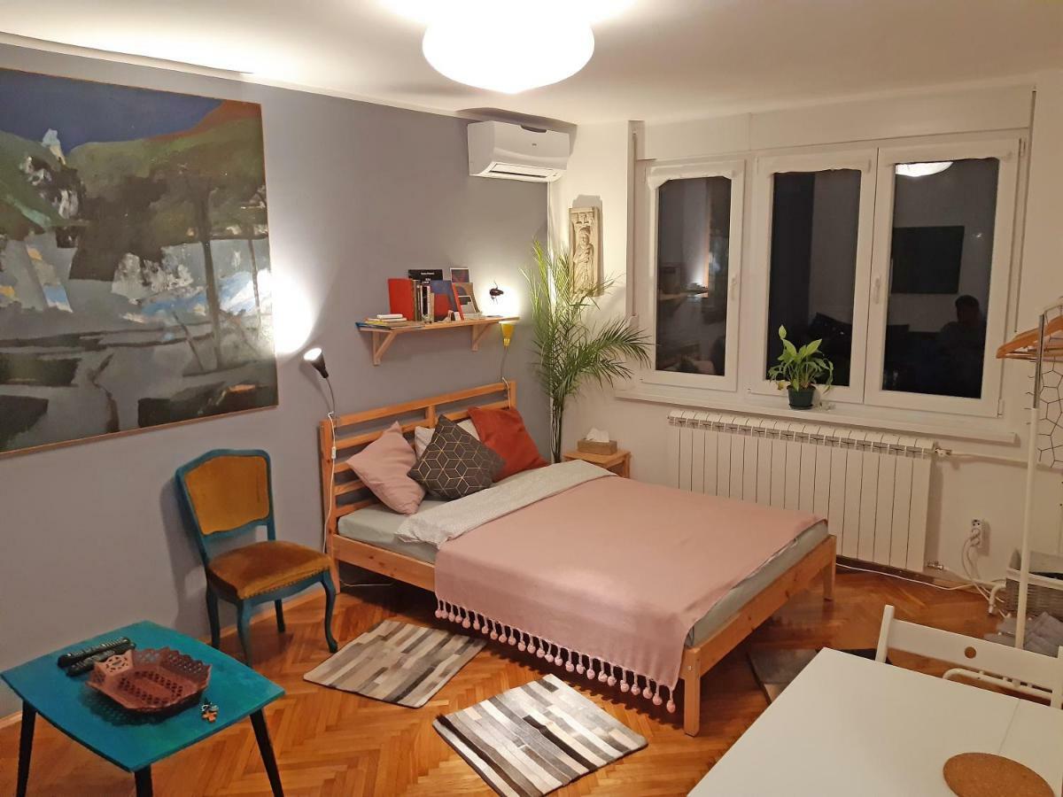 Ferienwohnung Atelier 22 Belgrad Exterior foto